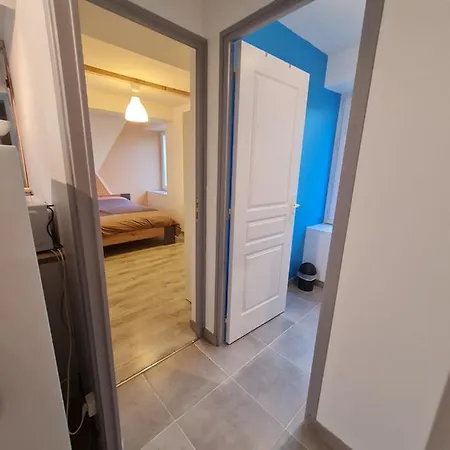 T2 Centre Apartment Coutouvre
